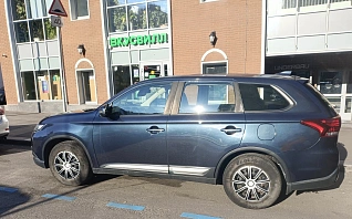 Mitsubishi Outlander, 2019г, передний привод, вариатор