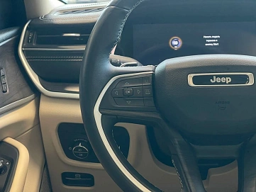 Jeep Grand Cherokee, 2022г, полный привод, автомат