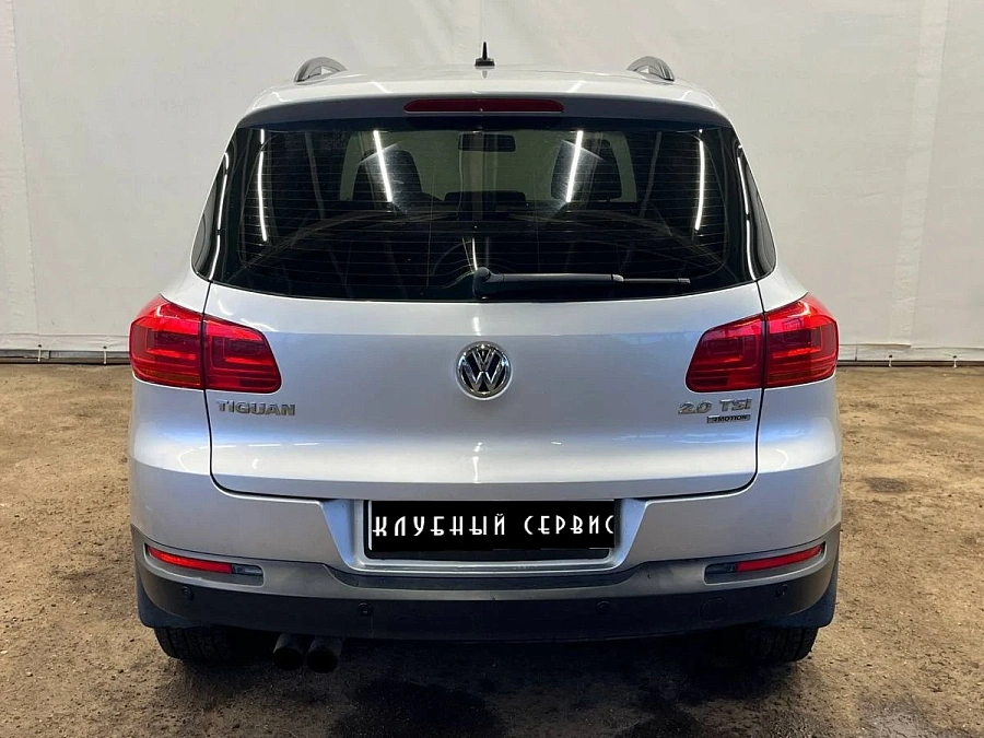Volkswagen Tiguan, 2012г., полный привод, автомат