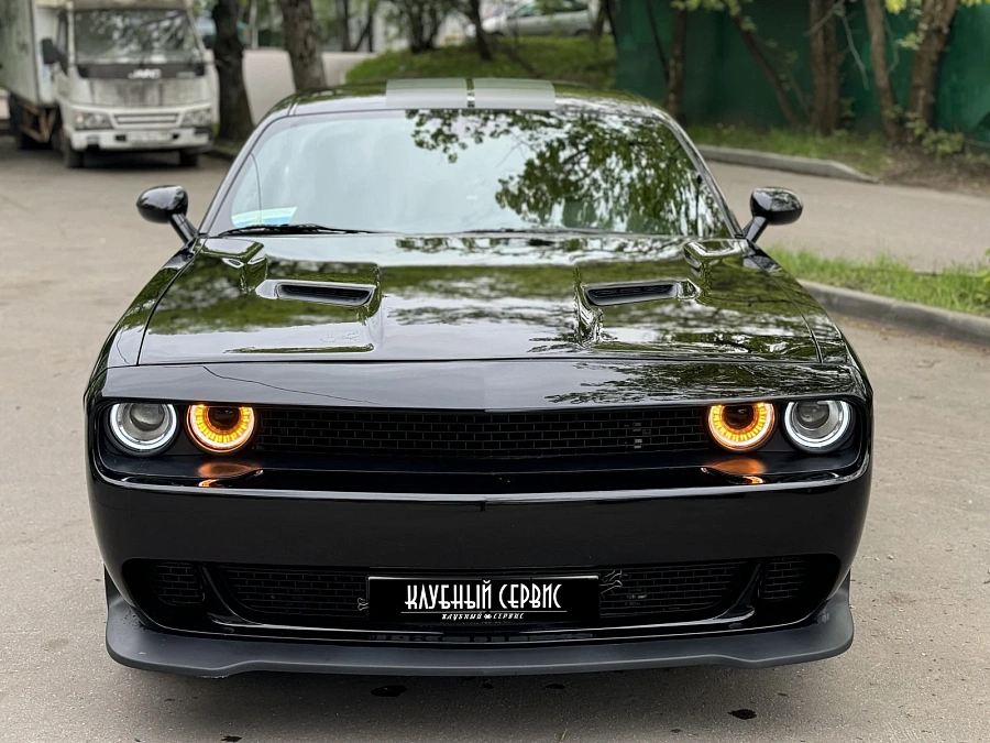 Dodge Challenger, 2022г., задний привод, автомат