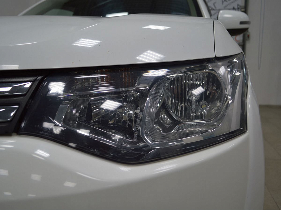Mitsubishi Outlander, 2012г., полный привод, вариатор