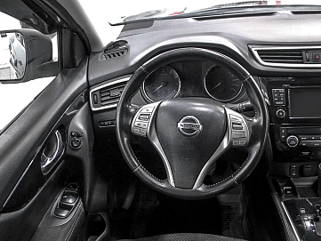 Nissan Qashqai, 2016г, передний привод, вариатор