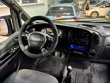 Hyundai H-1, 2006г, задний привод, механика