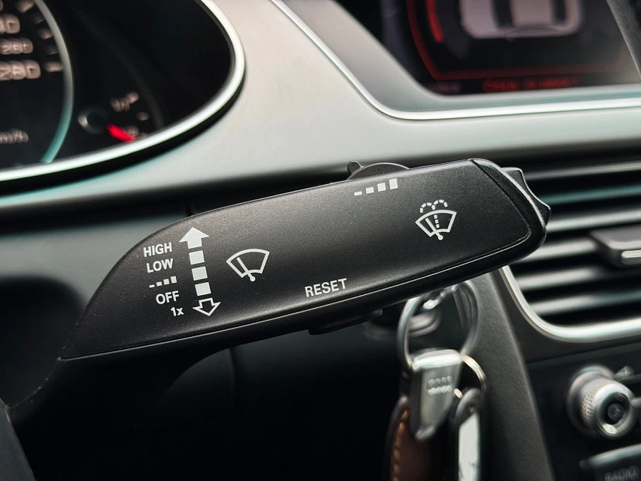 Audi A4, 2012г., передний привод, вариатор