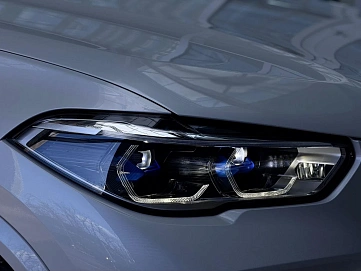 BMW X5, 2019г, полный привод, автомат