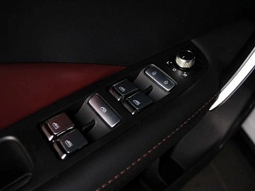 Geely Coolray, 2020г., передний привод, робот