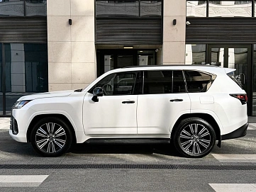 Lexus LX, 2024г, полный привод, автомат
