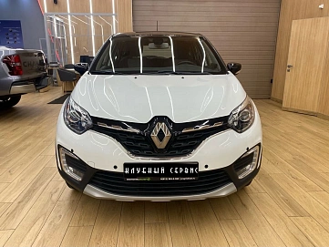 Renault Kaptur, 2022г, передний привод, вариатор