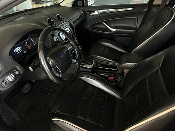 Ford Mondeo, 2012г, передний привод, робот