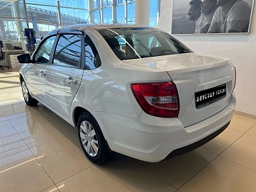 Lada (ВАЗ) Granta, 2023г, передний привод, механика