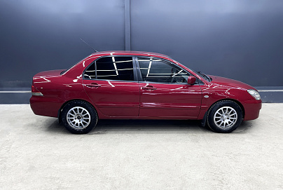 Mitsubishi Lancer, 2005г, передний привод, автомат
