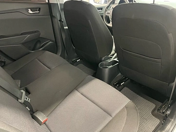 Hyundai Solaris, 2020г., передний привод, механика