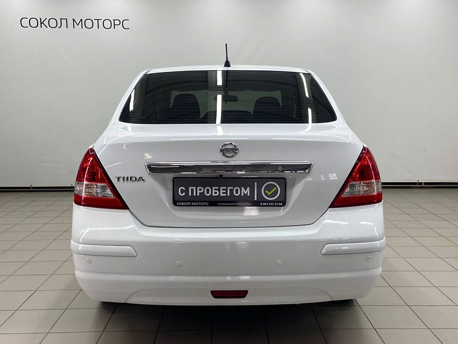 Nissan Tiida, 2013г., передний привод, механика