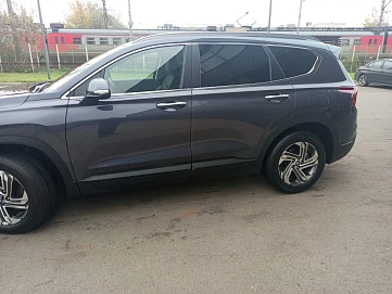 Hyundai Santa Fe, 2020г, полный привод, робот