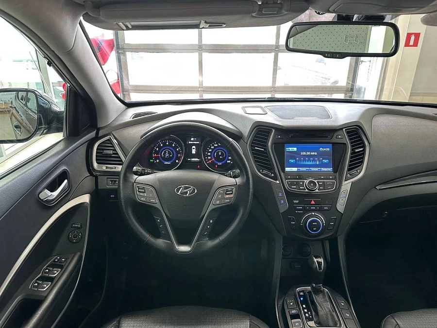 Hyundai Santa Fe, 2013г., полный привод, автомат