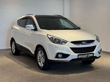 Hyundai ix35, 2013г, передний привод, автомат