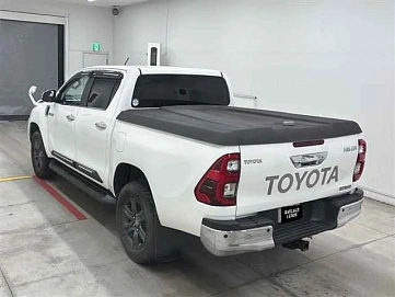 Toyota Hilux, 2022г, полный привод, автомат