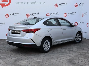 Hyundai Solaris, 2021г, передний привод, автомат