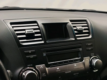 Toyota Highlander, 2013г, полный привод, автомат