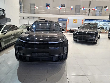LiXiang L9, 2024г, полный привод, автомат