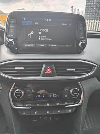 Hyundai Santa Fe, 2020г, полный привод, автомат