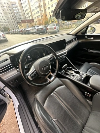Kia K5, 2021г, передний привод, автомат