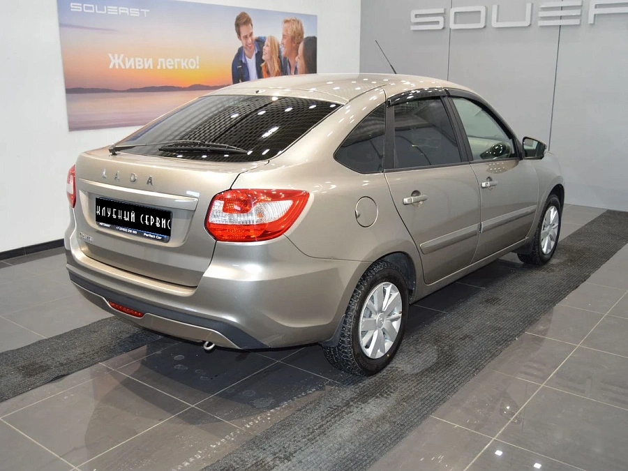 Lada (ВАЗ) Granta, 2019г., передний привод, автомат