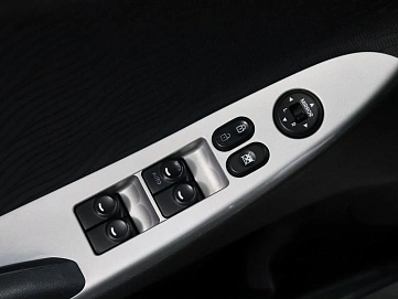 Hyundai Solaris, 2013г, передний привод, механика