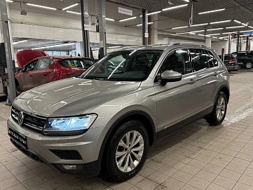 Volkswagen Tiguan, 2018г, полный привод, робот