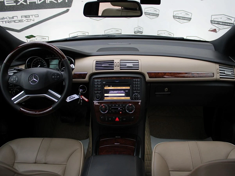 Mercedes-Benz R-Класс, 2011г., полный привод, автомат