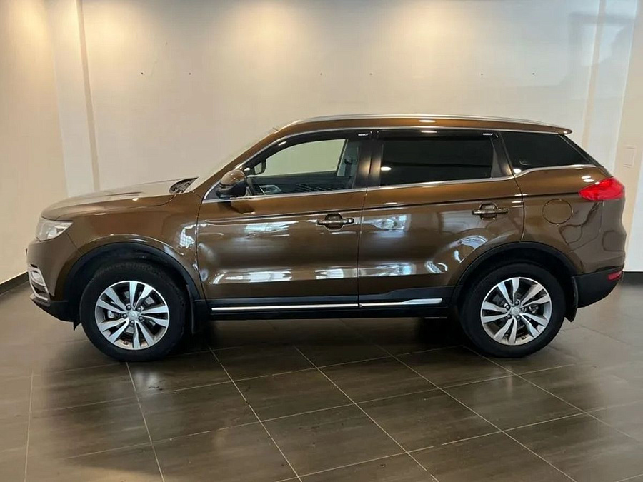 Geely Atlas, 2019г., передний привод, автомат