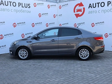 Kia Rio, 2015г, передний привод, автомат