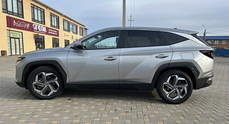 Hyundai Tucson, 2021г, передний привод, автомат