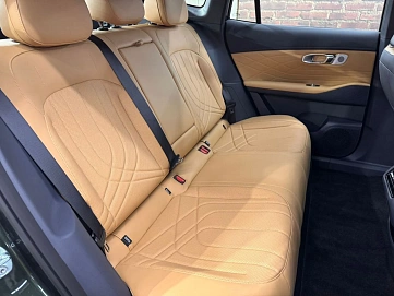 Geely Galaxy Starship 7, 2025г, передний привод, робот