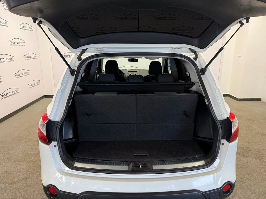 Nissan Qashqai+2, 2012г., передний привод, механика