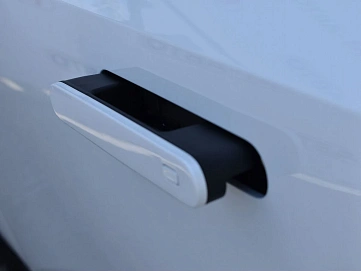 Changan UNI-V, 2024г., передний привод, робот