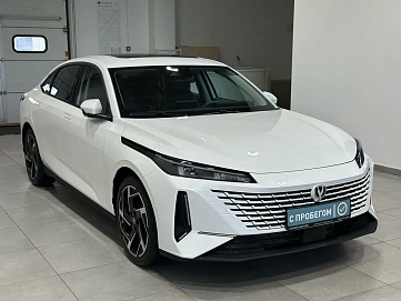 Changan Lamore, 2023г, передний привод, робот