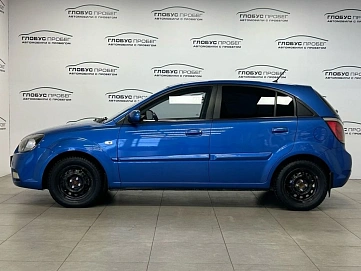 Kia Rio, 2010г, передний привод, механика