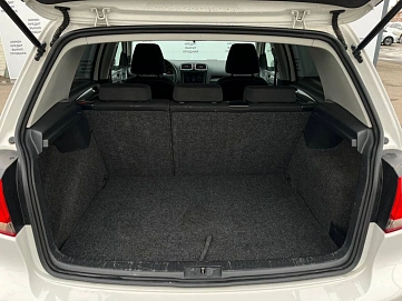 Volkswagen Golf, 2012г, передний привод, механика