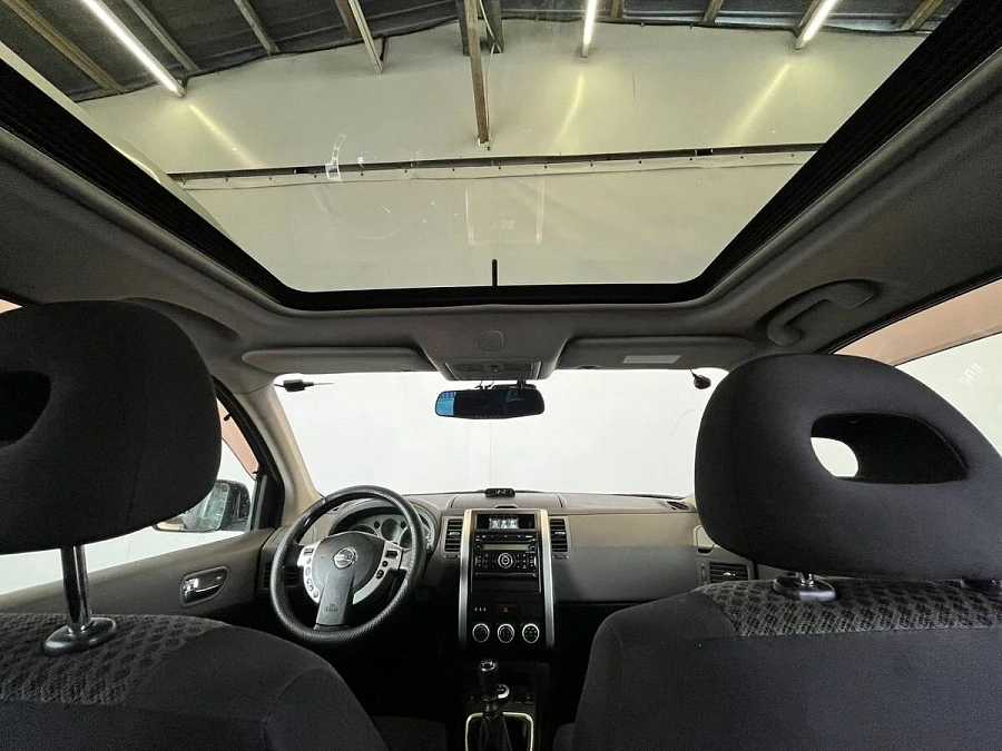Nissan X-Trail, 2008г., полный привод, механика