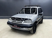 Chevrolet Niva, 2004г., полный привод, механика
