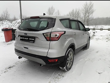 Ford Kuga, 2018г, передний привод, автомат
