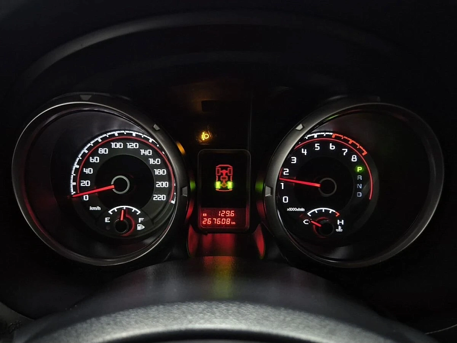 Mitsubishi Pajero, 2015г., полный привод, автомат