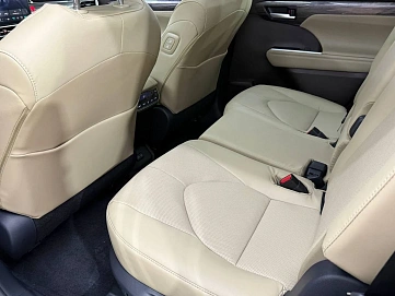 Toyota Highlander, 2025г, полный привод, автомат