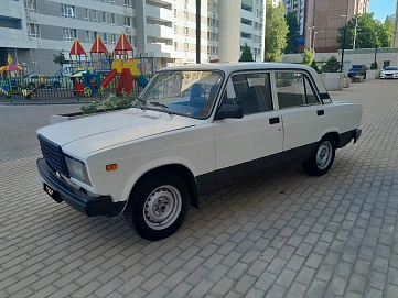 Lada (ВАЗ) 2107, 2011г, задний привод, механика