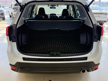 Subaru Forester, 2021г, полный привод, вариатор