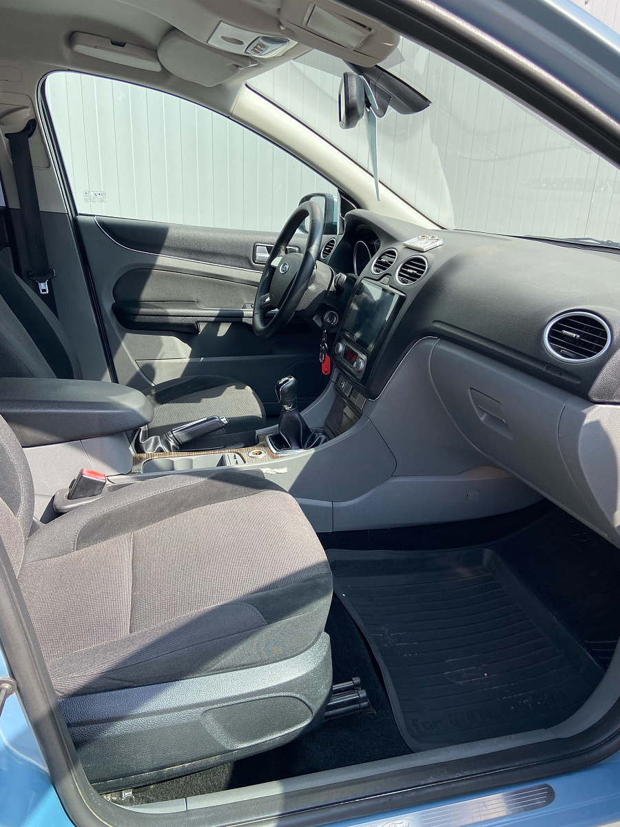 Ford Focus, 2008г., передний привод, механика