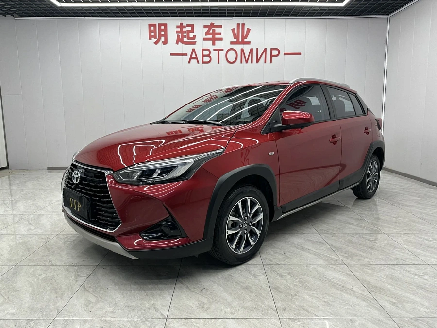 Toyota Yaris, 2021г., передний привод, вариатор