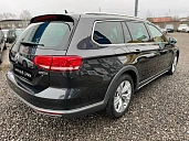Volkswagen Passat, 2019г., полный привод, робот
