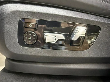 BMW X7, 2023г, полный привод, автомат
